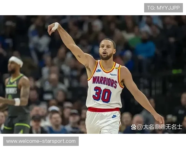勇士大胜太阳，库里和穆迪带领球队轻松取胜，库里经典比赛勇士vs奇才