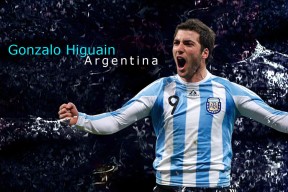 星空体育下载网址-MotoGP日本站马奎斯再登领奖台，展现顽强拼搏，马奎斯摩托车比赛视频